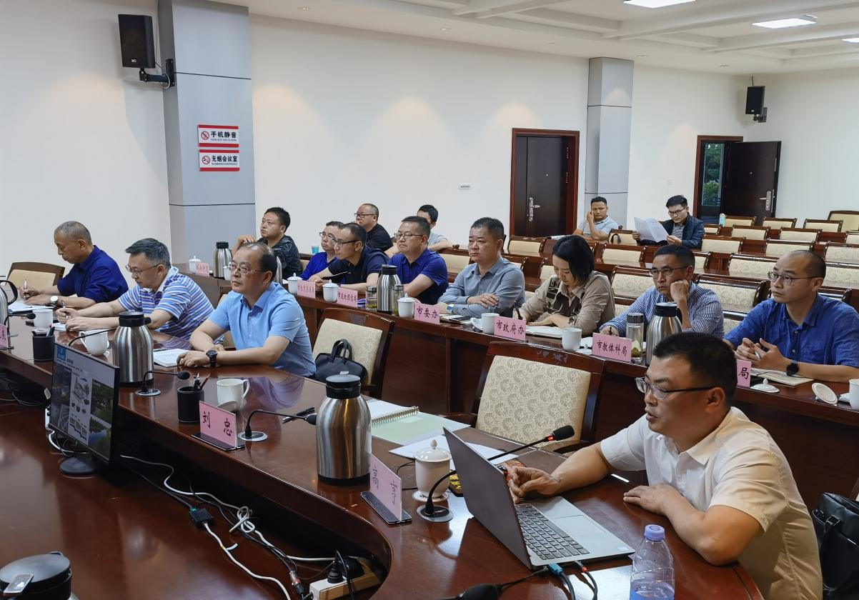 會理市委市政府召開金梅文旅項(xiàng)目推進(jìn)會(圖2) 會理市委市政府召開金梅文旅項(xiàng)目推進(jìn)會(圖2)