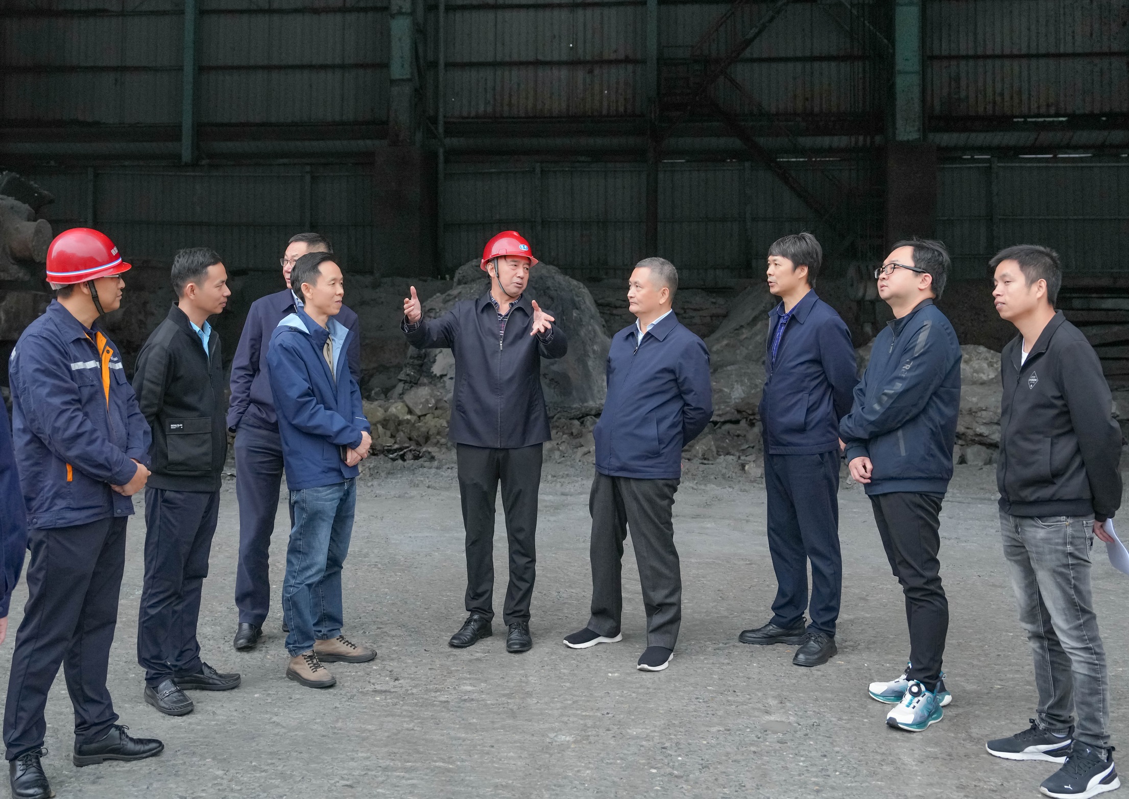 市人大常委會副主任曾云忠到川威調(diào)研督導(dǎo)超低排放改造推進(jìn)情況(圖4)